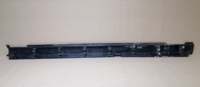 Накладка порога наружная левая MDX (YD1) 00-06 2002 3.5