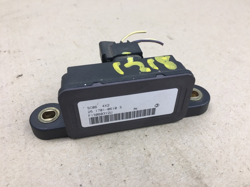 Датчик ускорения JOURNEY 08-20 2010 3.5 EGF Датчик ускорения JOURNEY 08-20 2010 3.5 EGF