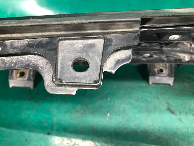 Решетка радиатора RAV4 05-12 2008 3.5 2GR-FE