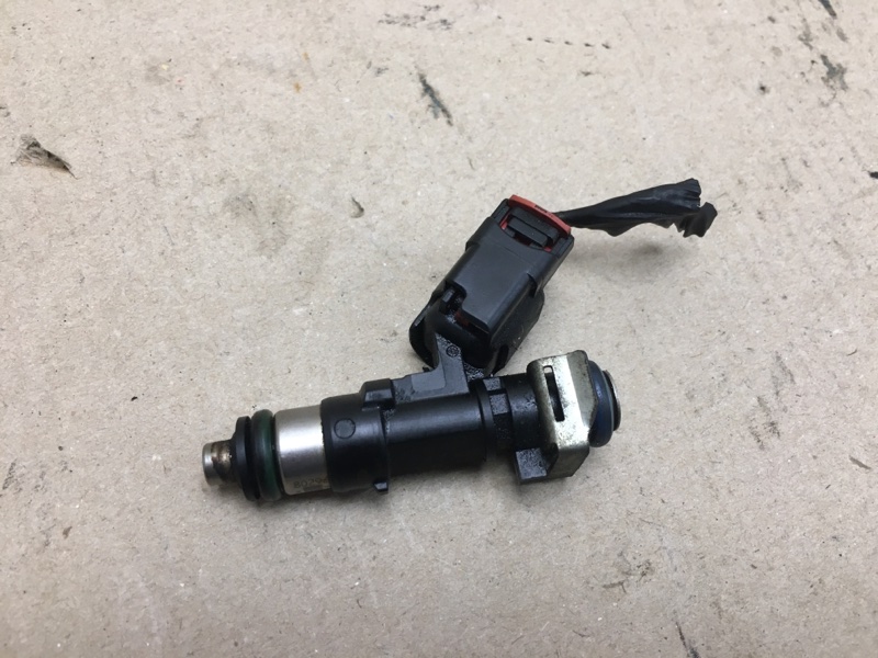 Форсунка топливная DODGE JOURNEY 08-20 2010 3.5 EGF 4591986AA Б/У