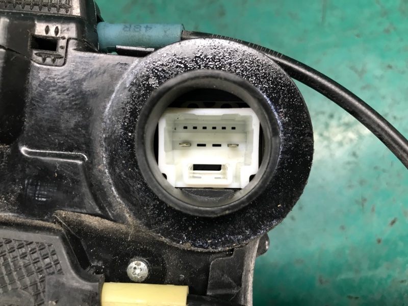 Замок двери задний правый RAV4 05-12 2008 3.5 2GR-FE Замок двери задний правый RAV4 05-12 2008 3.5 2GR-FE