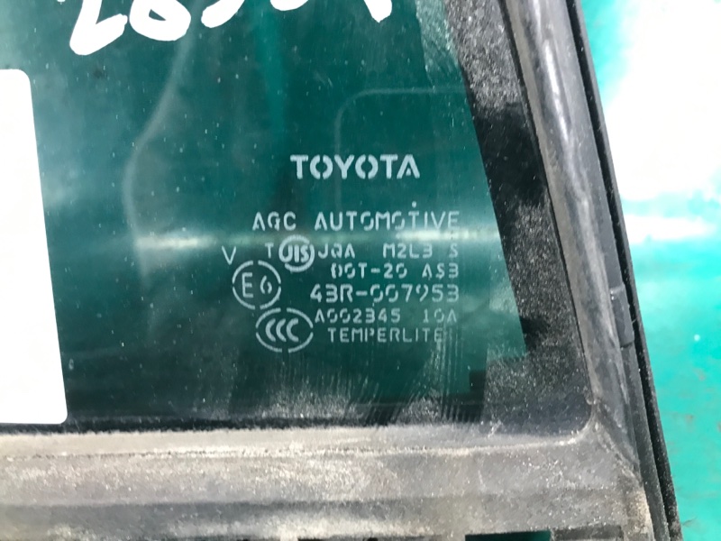 Стекло двери глухое заднее левое RAV4 05-12 2008 3.5 2GR-FE Стекло двери глухое заднее левое RAV4 05-12 2008 3.5 2GR-FE