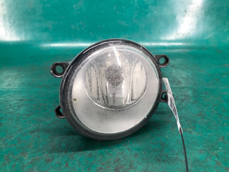 Противотуманная фара передняя левая TOYOTA RAV4 05-12 2008 3.5 2GR-FE 81220-0D041 Б/У