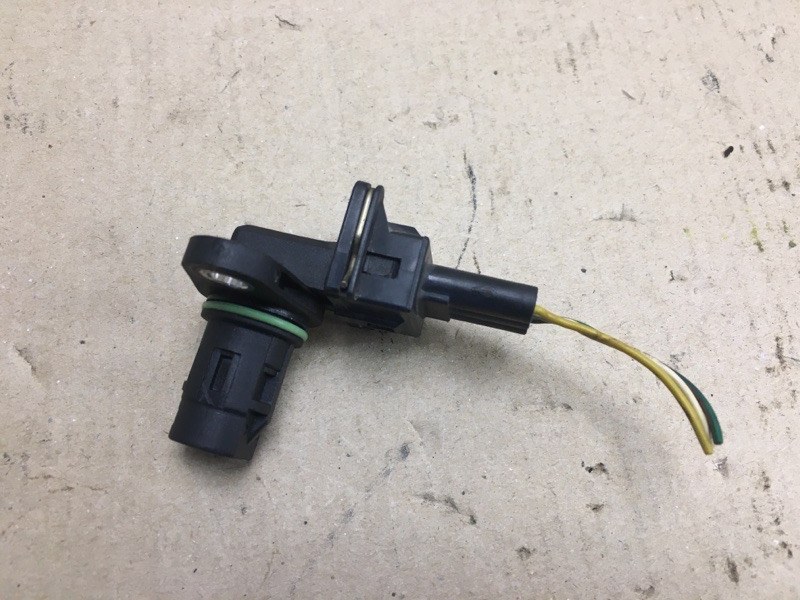 Датчик положения распредвала HYUNDAI ELANTRA MD 10-15 2014 Седан 1.8 G4NB 39350-23910 Б/У