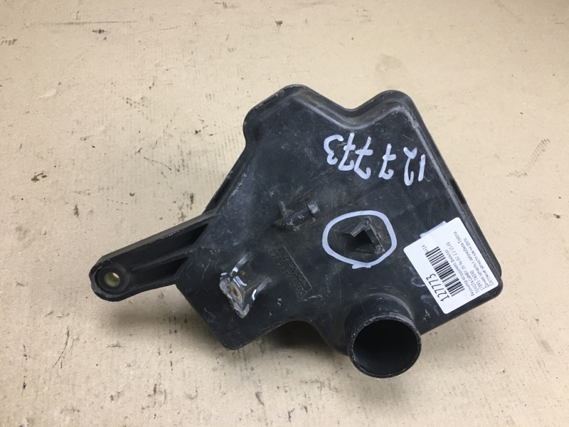 Резонатор воздушного фильтра TOYOTA CAMRY 20 96-02 2.2 5S-FE 17893-74390 Б/У