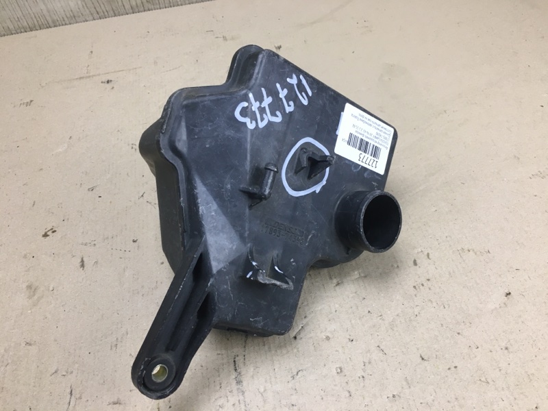 Резонатор воздушного фильтра CAMRY 20 96-02 2.2 5S-FE