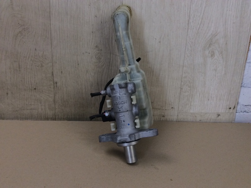 Главный тормозной цилиндр JOURNEY 08-20 2010 3.5 EGF