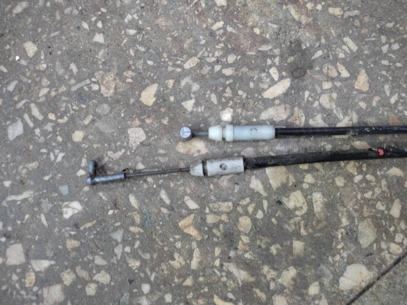 Замок двери боковой задний левый SIENNA 11-16 2013 GSL30 3.5 2GR-FE