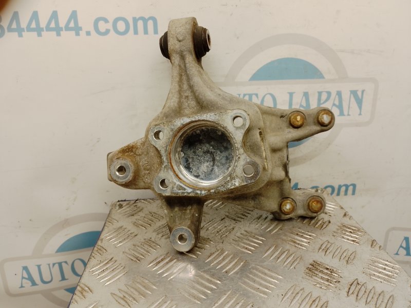 Запчасть цапфа задняя левая HYUNDAI SONATA YF 10-14 Б/У Цапфа задняя левая HYUNDAI SONATA YF 10-14 Б/У