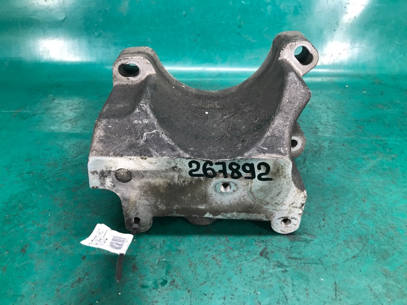 Кронштейн КПП задний DURANGO 11- (WD) 2014 3.6 ERB Кронштейн КПП задний DURANGO 11- (WD) 2014 3.6 ERB