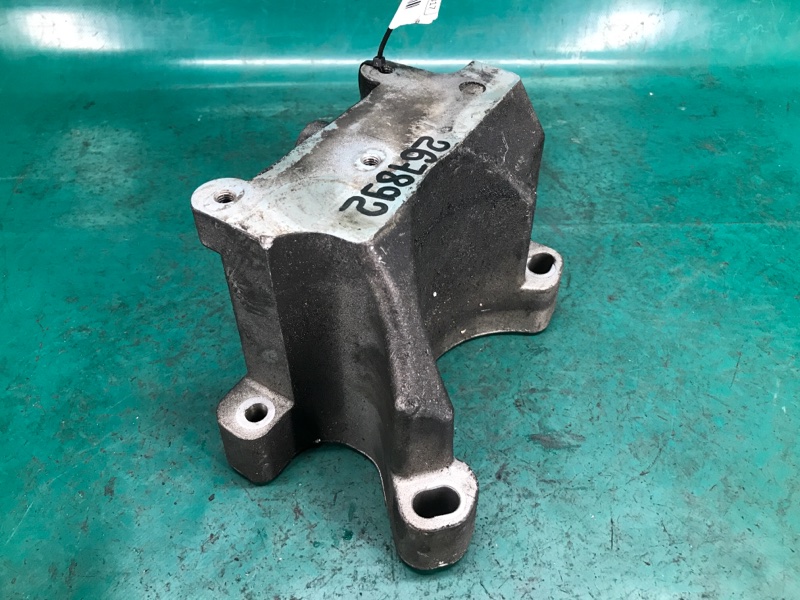 Кронштейн КПП задний DURANGO 11- (WD) 2014 3.6 ERB Кронштейн КПП задний DURANGO 11- (WD) 2014 3.6 ERB