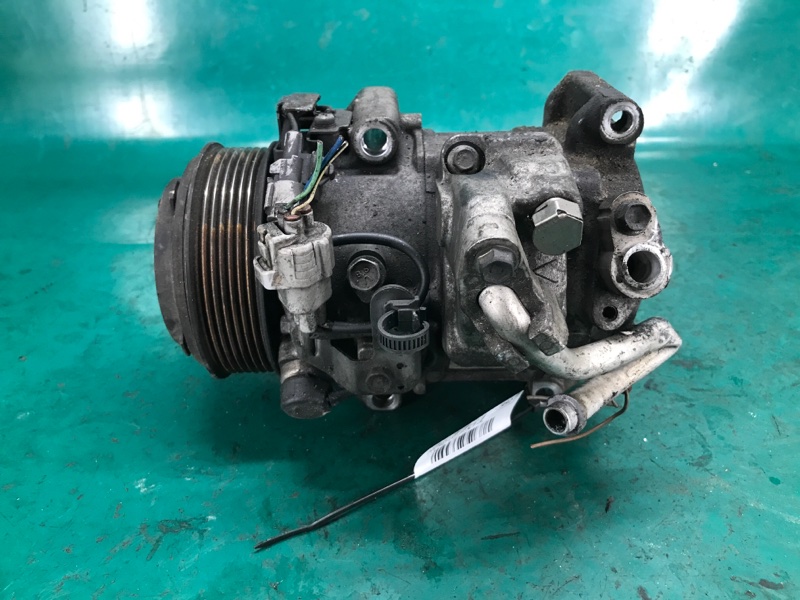 Запчасть компрессор кондиционера TOYOTA RAV4 05-12 2007 3.5 2GR-FE 88320-42120 Б/У Компрессор кондиционера TOYOTA RAV4 05-12 2007 3.5 2GR-FE 88320-42120 Б/У