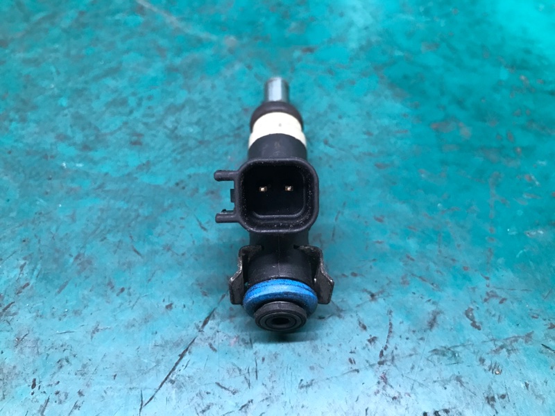 Форсунка топливная AVENGER 07-14 2013 JS 2.4 ED3