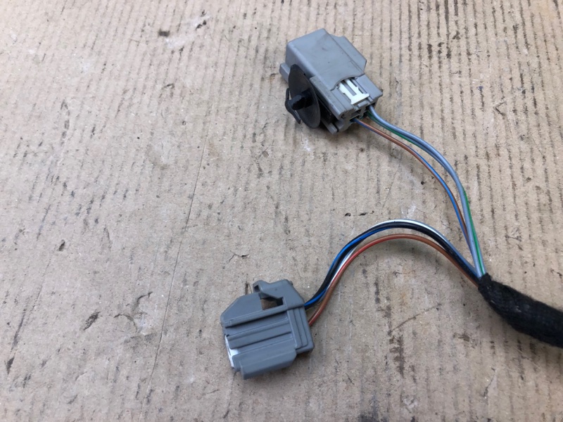 Проводка крышки багажника VOLVO S60 00-09 2.5 B5254T2 Проводка крышки багажника VOLVO S60 00-09 2.5 B5254T2