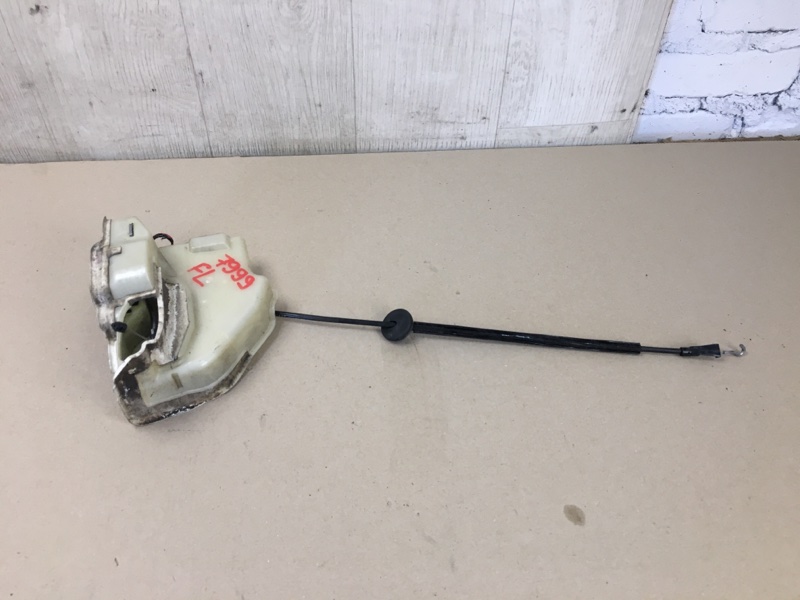 Замок двери передний левый VOLKSWAGEN JETTA 05-10 2007 Седан 2.5 3B1837015AT Б/У