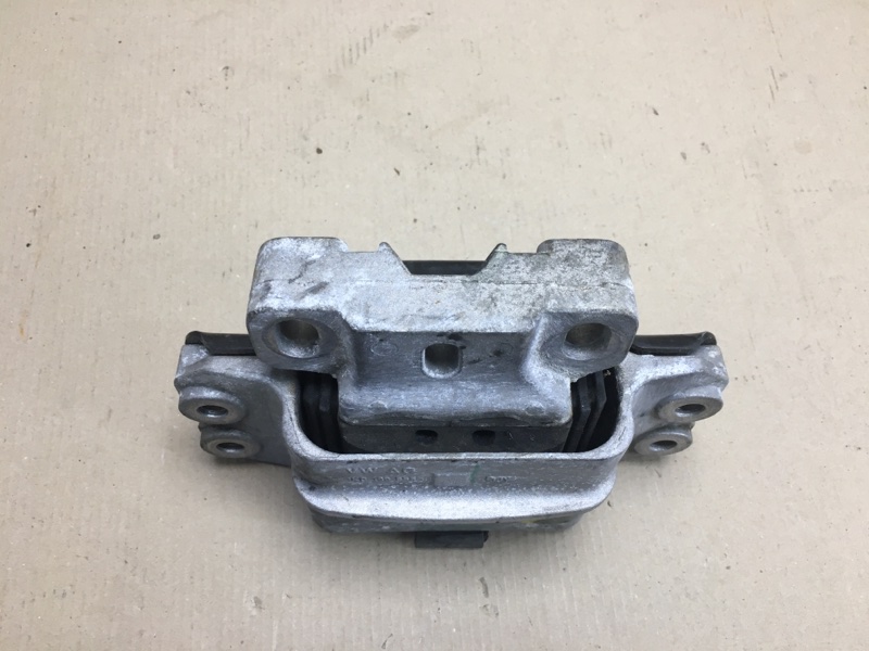 Подушка АКПП JETTA 05-10 2007 Седан 2.5