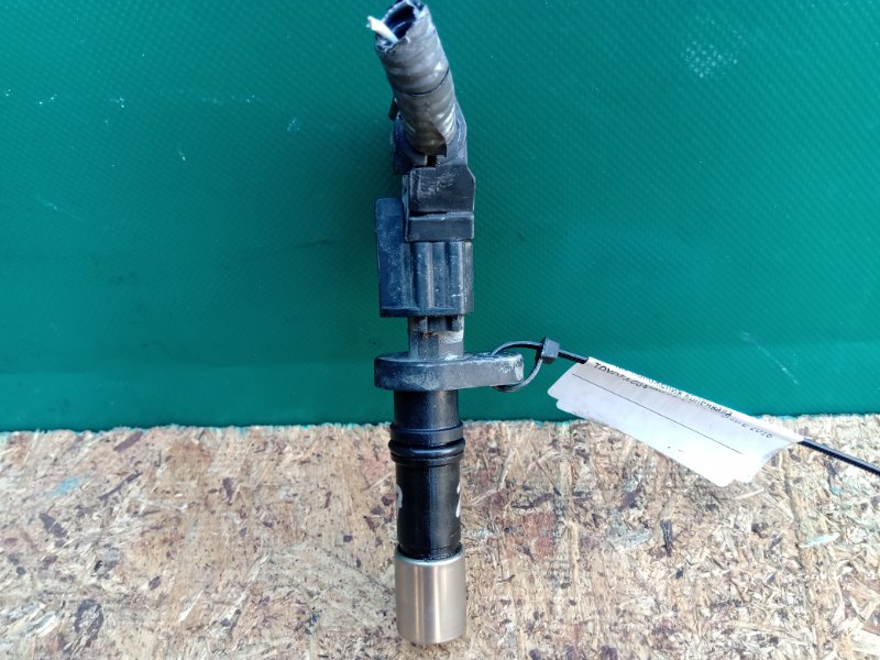 Датчик положения коленвала TOYOTA CAMRY 55 14-17 2.5 2ARFE Датчик положения коленвала TOYOTA CAMRY 55 14-17 2.5 2ARFE
