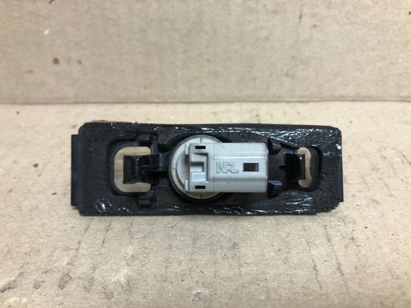 Подсветка номера CAMRY 40 06-11 2007 2.4 2AZFXE