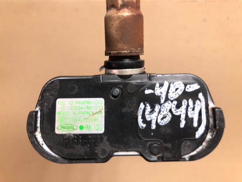 Датчик давления в шинах TOYOTA CAMRY 40 06-11 2.4 2AZFXE Датчик давления в шинах TOYOTA CAMRY 40 06-11 2.4 2AZFXE