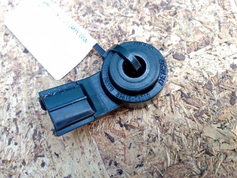 Датчик детонации CAMRY 55 14-17 2016 2.5 2ARFE Датчик детонации CAMRY 55 14-17 2016 2.5 2ARFE