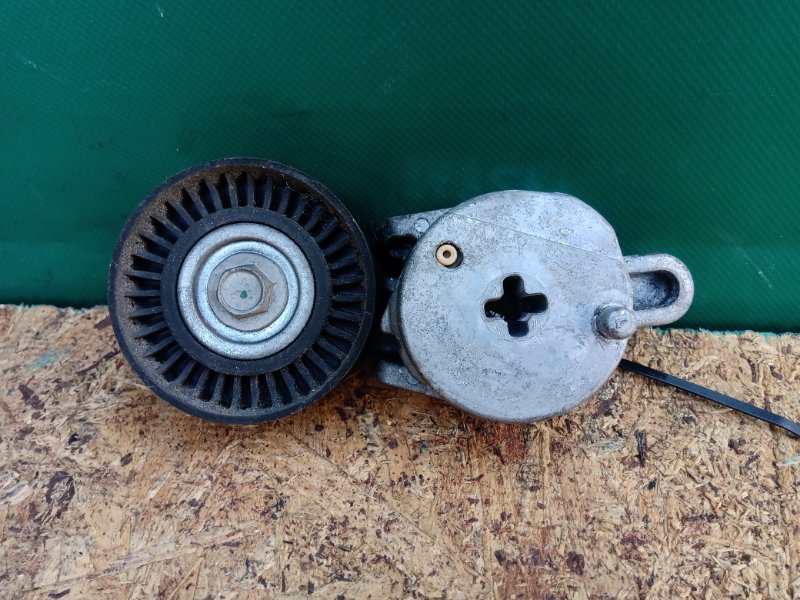 Натяжитель ремня генератора TOYOTA CAMRY 55 14-17 2016 2.5 2ARFE 16620-0V022 Б/У