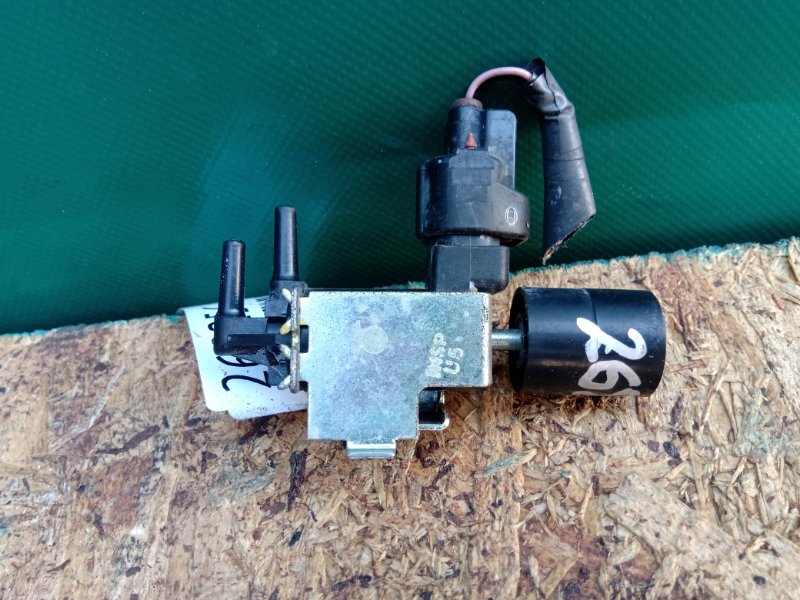 Клапан электромагнитный (вакуумный) TOYOTA CAMRY 55 14-17 2.5 2ARFE