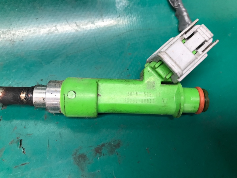 Форсунка топливная TOYOTA CAMRY 55 14-17 2.5 2ARFE