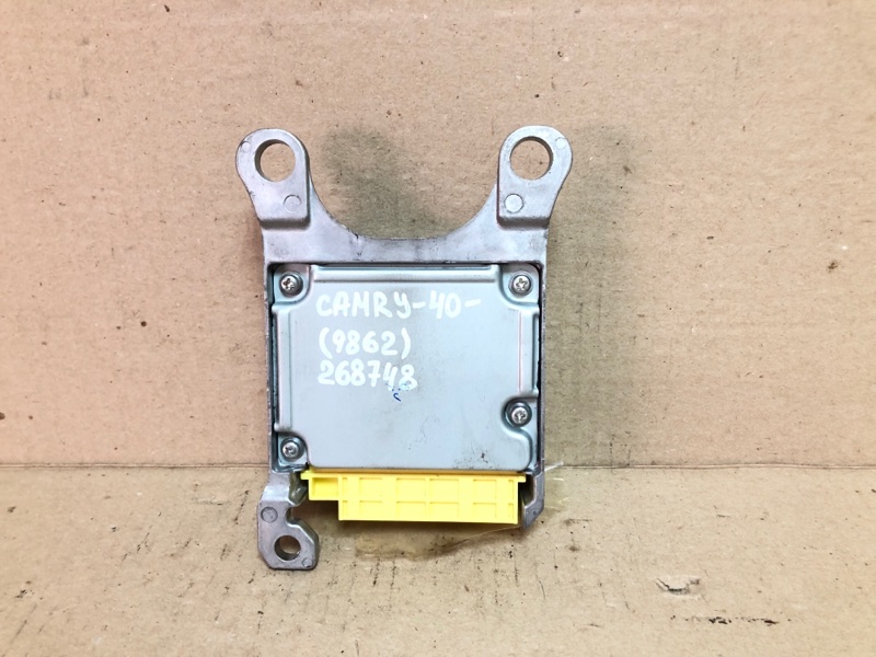 Блок управления AIRBAG TOYOTA CAMRY 40 06-11 3.5 2GR-FE