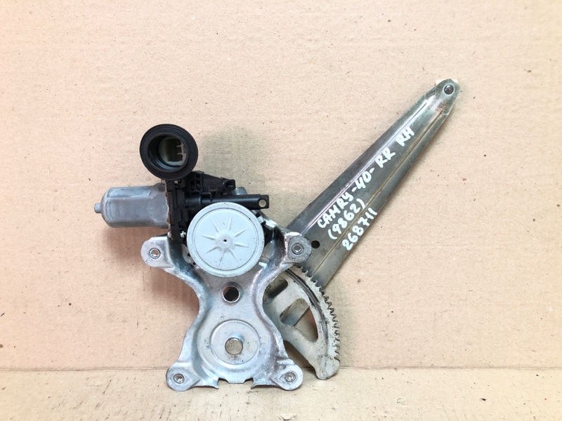 Стеклоподъемник задний правый TOYOTA CAMRY 40 06-11 2007 3.5 2GR-FE 69803-06110 Б/У