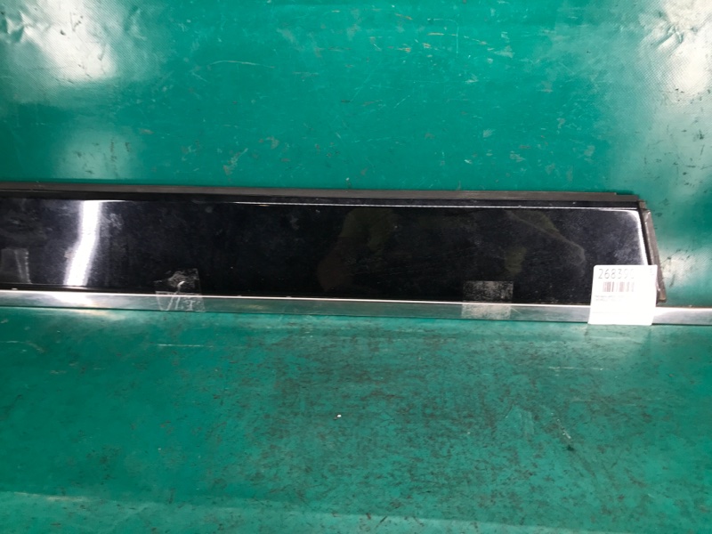 Накладка двери передняя правая VOLT 10-15 2012 1.4 LUU