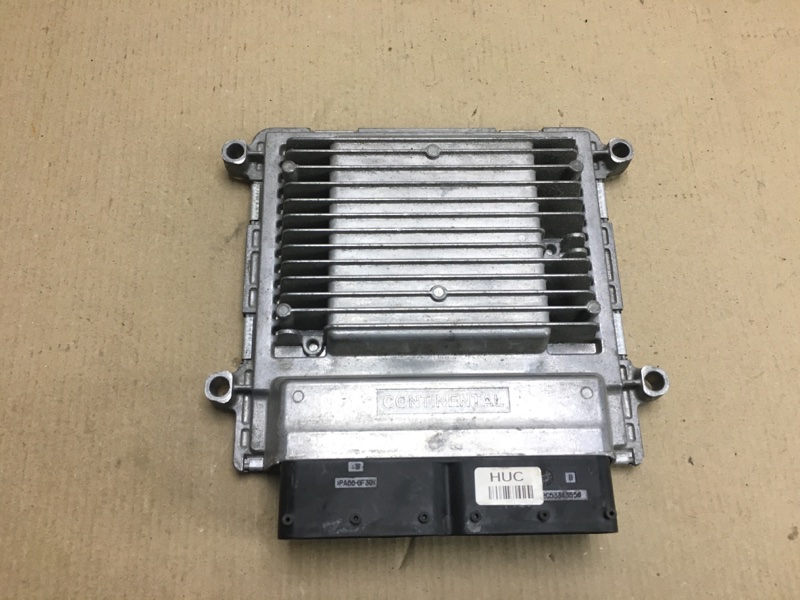 Блок управления двигателем KIA SOUL AM 08-13 39103-2EAK0 Б/У