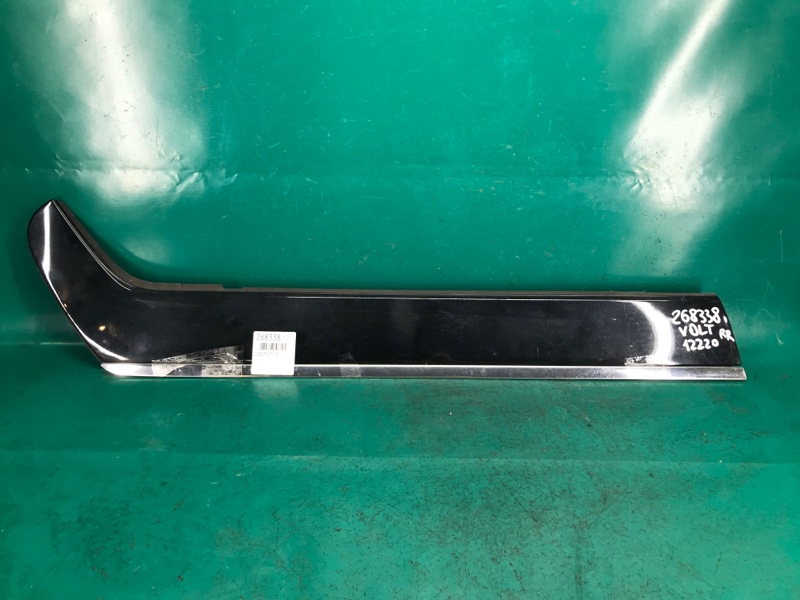 Накладка двери задняя правая CHEVROLET VOLT 10-15 2012 1.4 LUU 22959678 Б/У