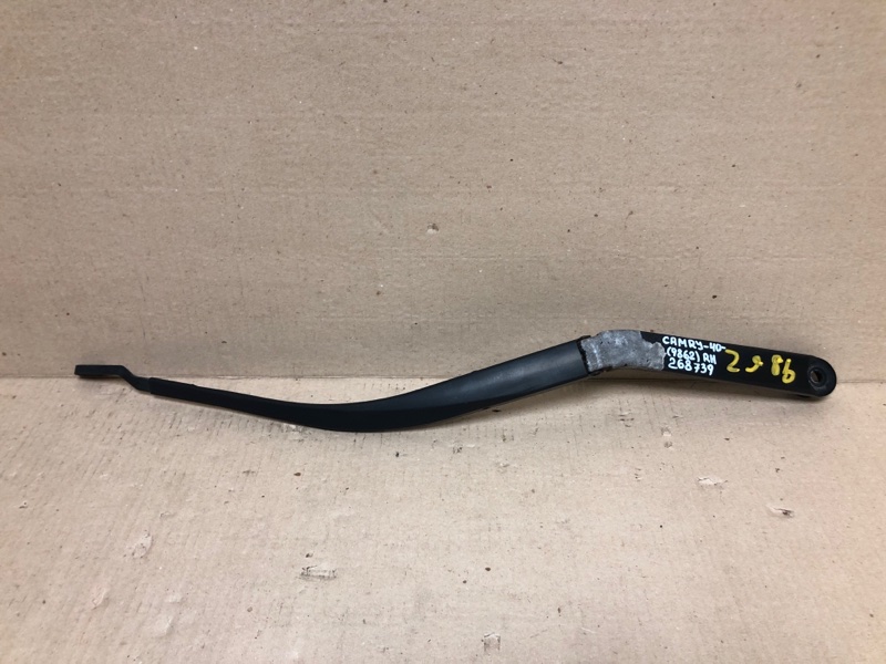 Поводок стеклоочистителя передний правый TOYOTA CAMRY 40 06-11 2007 3.5 2GR-FE 85211-06050 Б/У