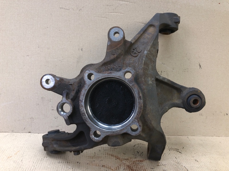 Цапфа задняя левая MITSUBISHI ENDEAVOR 03-11 Цапфа задняя левая MITSUBISHI ENDEAVOR 03-11