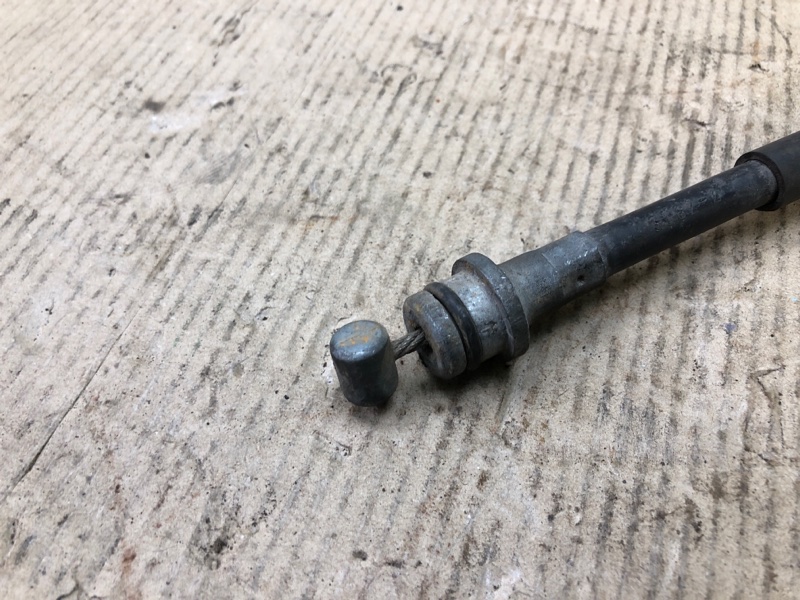 Трос стояночного тормоза задний левый ENDEAVOR 03-11