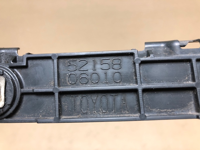 Кронштейн заднего бампера задний левый TOYOTA CAMRY 40 06-11 3.5 2GR-FE