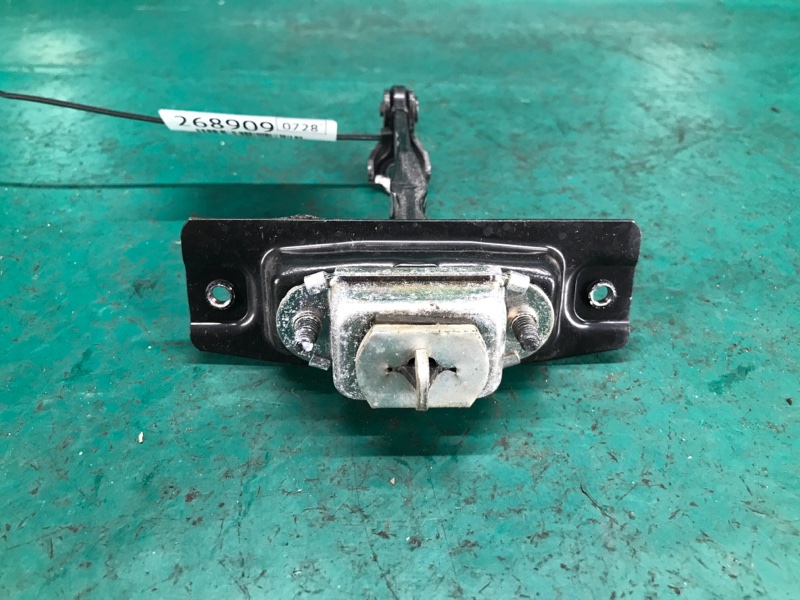 Ограничитель двери передний правый LEAF 10-17 2012