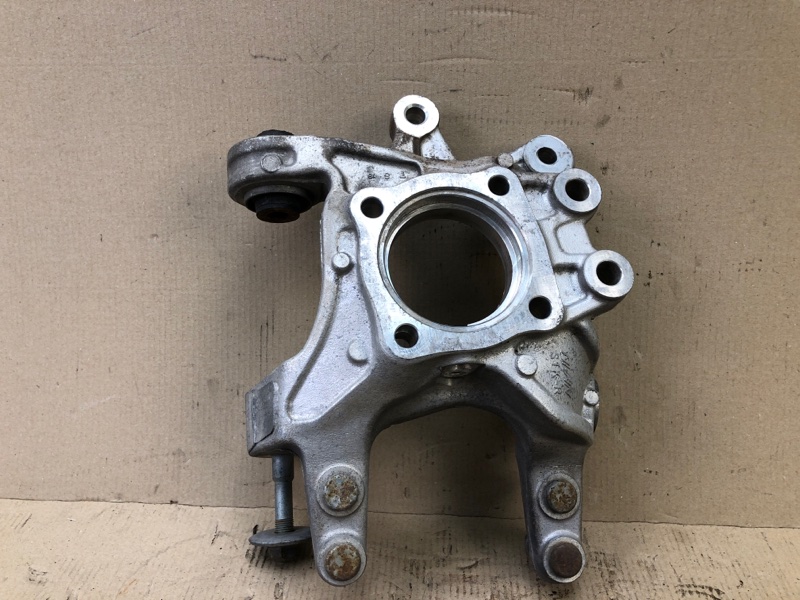 Цапфа задняя правая ACURA RDX 06-12 Внедорожник 2.3 Цапфа задняя правая ACURA RDX 06-12 Внедорожник 2.3