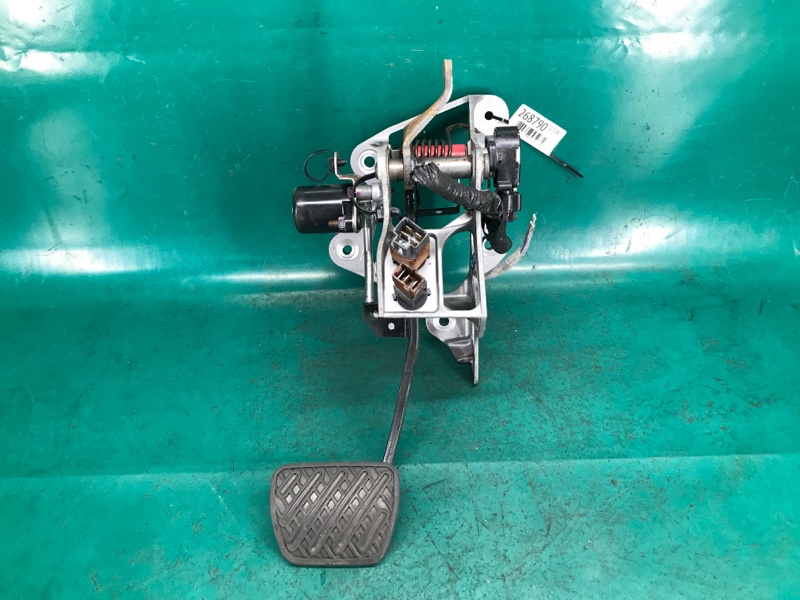 Педаль тормоза NISSAN LEAF 10-17 2012 46501-3NA0B Б/У