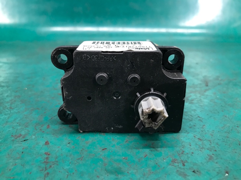 Моторчик заслонки печки NISSAN LEAF 10-17