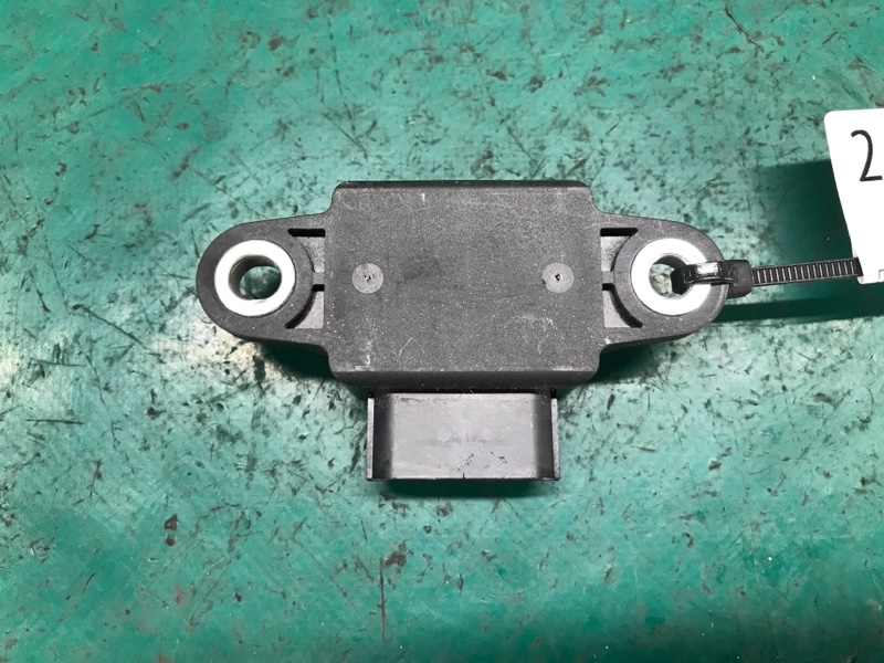 Датчик ESP NISSAN LEAF 10-17 2012 47930-JG200 Б/У