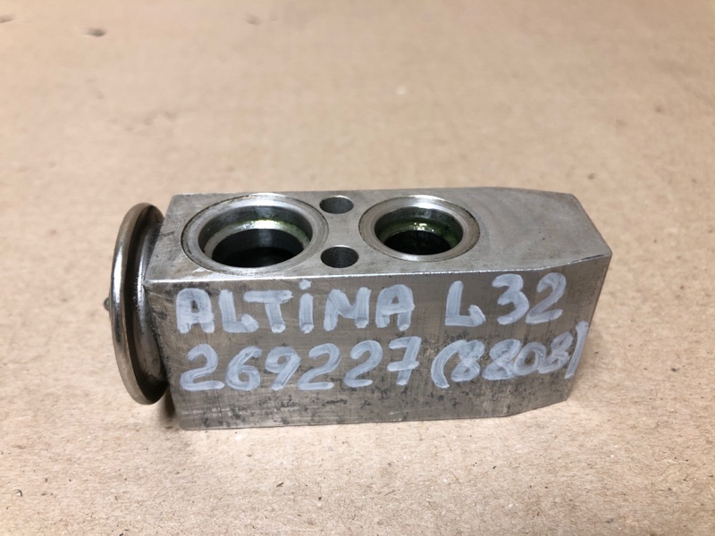 Клапан кондиционера NISSAN ALTIMA L32 07-12 2012 Седан 2.5 QR25DE 92200-6N205 Б/У