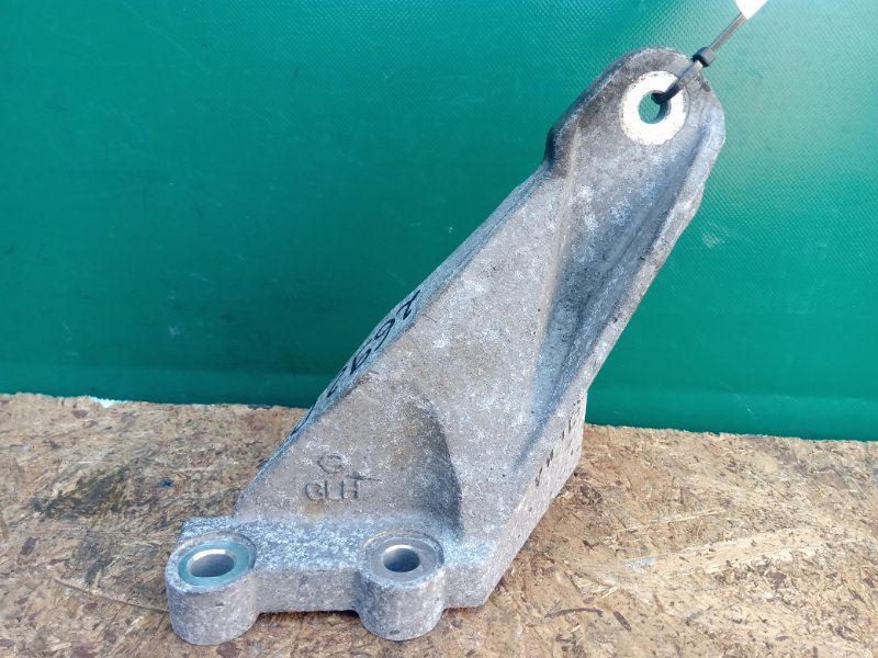 Кронштейн двигателя передний левый LEAF 10-17 2012