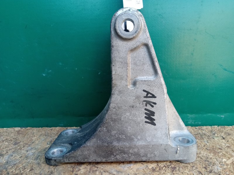 Кронштейн двигателя задний NISSAN LEAF 10-17 2012 11333-3NA0A Б/У