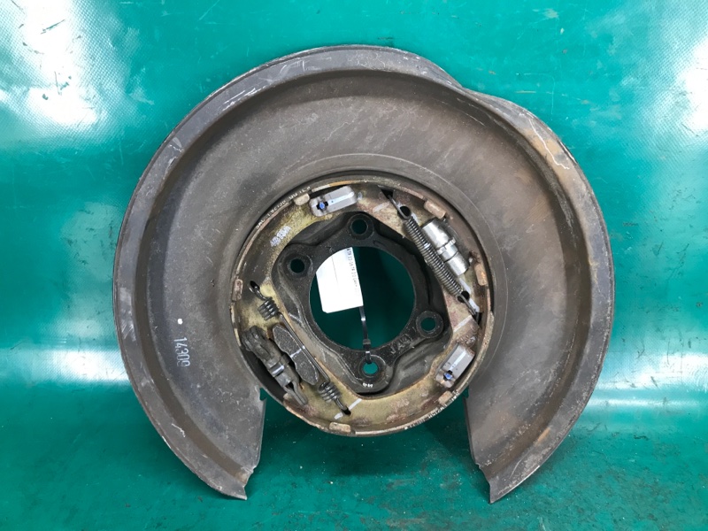 Тормозной механизм задний правый KIA OPTIMA TF 11-16 2015 TF 2.0 G4KH 582702T100 Б/У