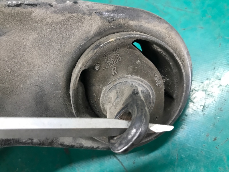 Рычаг задней подвески продольный задний правый KIA OPTIMA TF 11-16 TF 2.0 G4KH