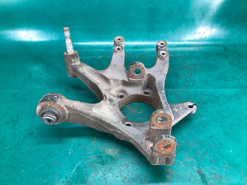 Цапфа задняя правая SEDONA 14-18 16 YP 3.3 G6DM