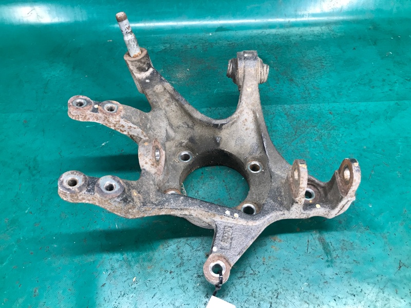 Цапфа задняя левая SEDONA 14-18 16 YP 3.3 G6DM