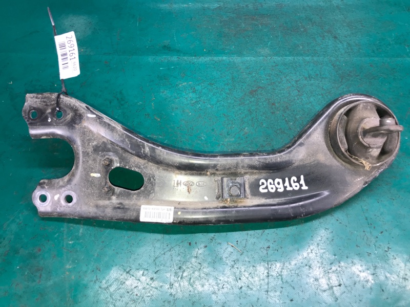 Запчасть рычаг задней подвески продольный левый KIA SEDONA 14-18 16 YP 3.3 G6DM 55270A9100 Б/У Рычаг задней подвески продольный левый KIA SEDONA 14-18 16 YP 3.3 G6DM 55270A9100 Б/У