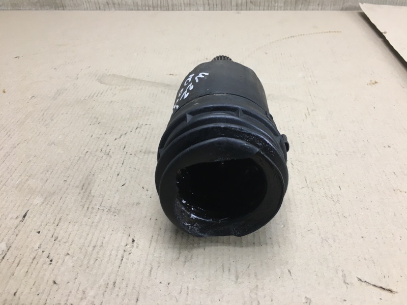 Шрус внутренний левый S-CLASS W221 06-13 2010 Седан M273968 5.5L